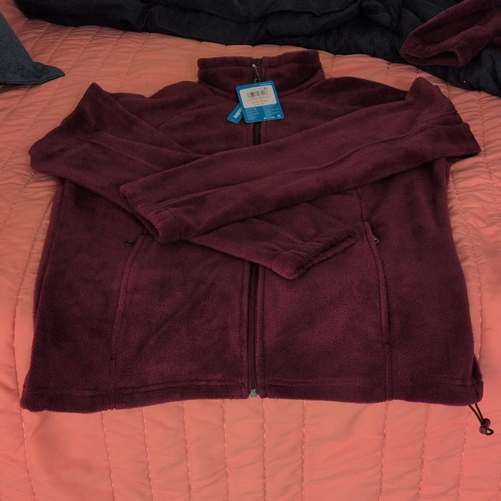 Columbia Women's Burgundy Jacket - Picture 2 of 6